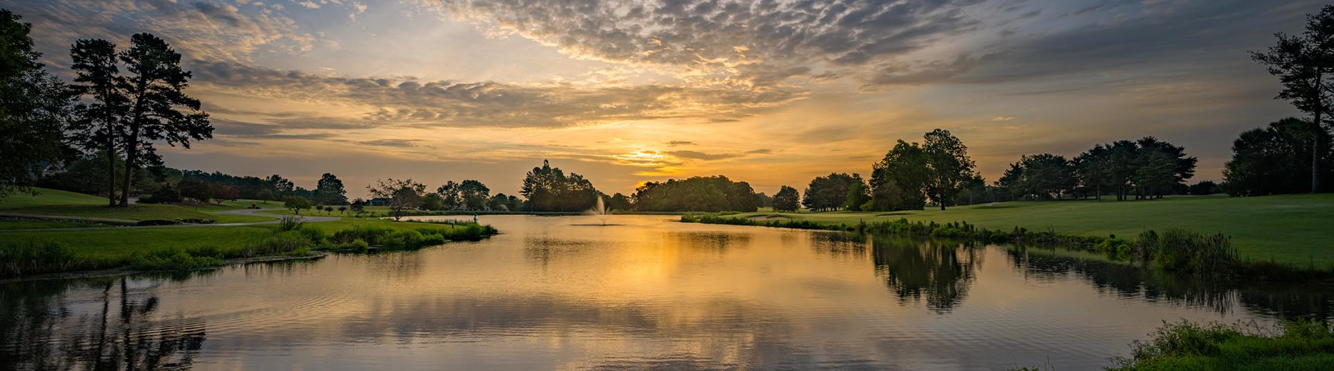 Dawn over the lake at Colonial